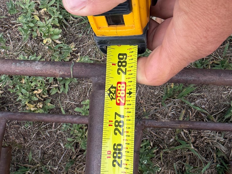 24'-continuous-6-bar-fencing-image-15