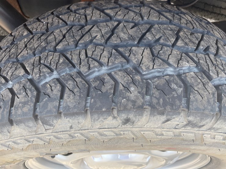 2013-ford-f150-xlt-image-9