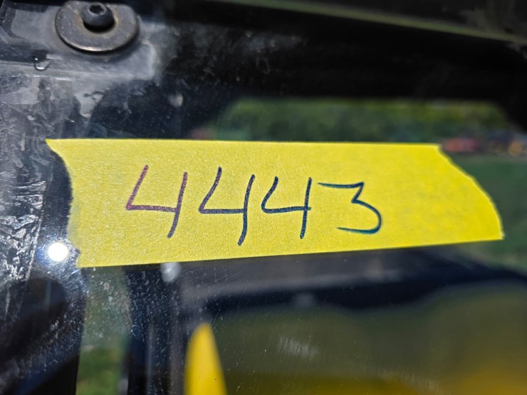john-deere-gator-image-38
