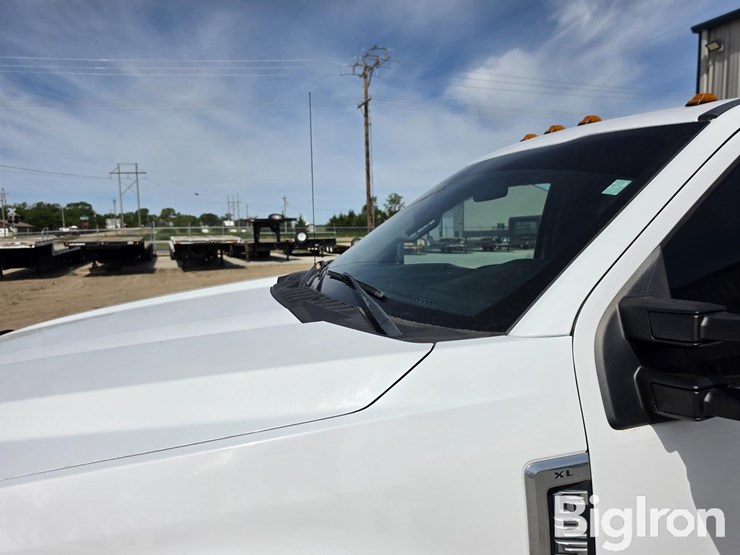 2017-ford-f250-xl-image-15