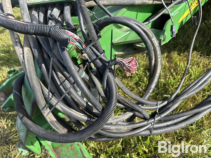 2008-john-deere-1770nt-ccs-image-13
