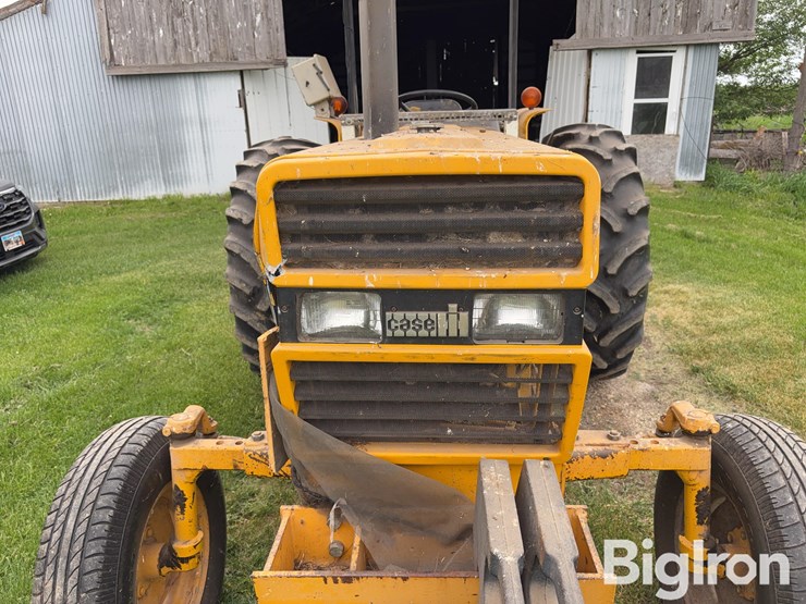 1989-case-ih-585-image-16