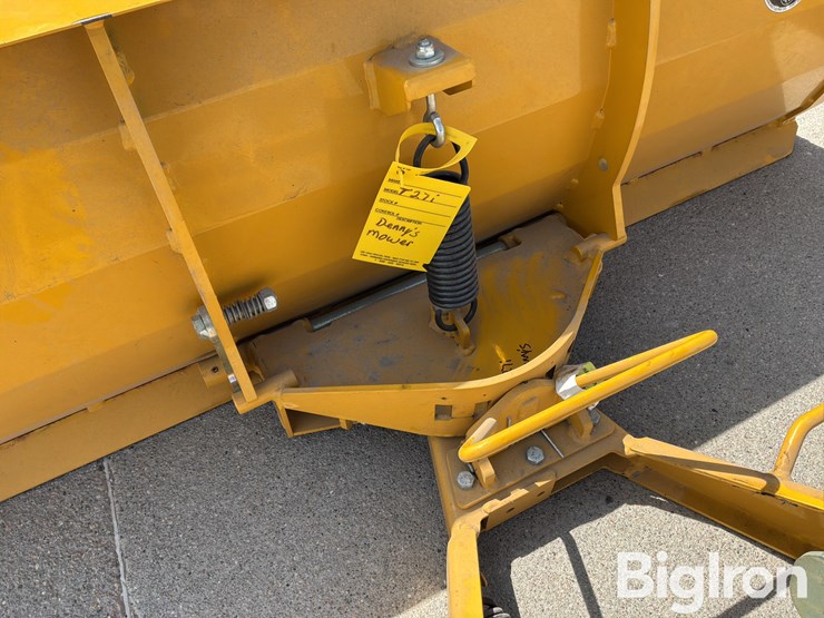 walker-mower-deck-&-snow-blade-image-10