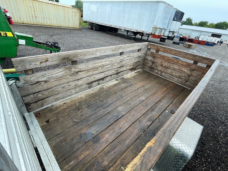 #2844-•-10'-aluminum-utility-trailer-(no-title)-image-10