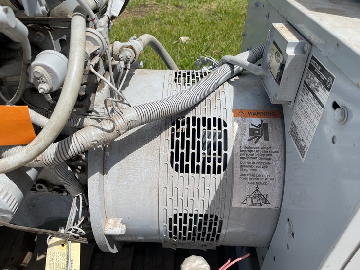 #2896-•-30kw-spectrum-detroit-diesel-generator-image-11