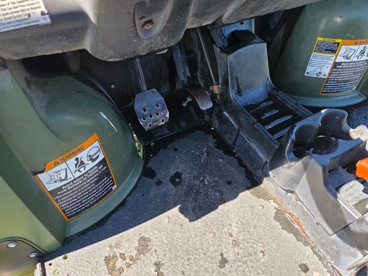 john-deere-gator-image-25