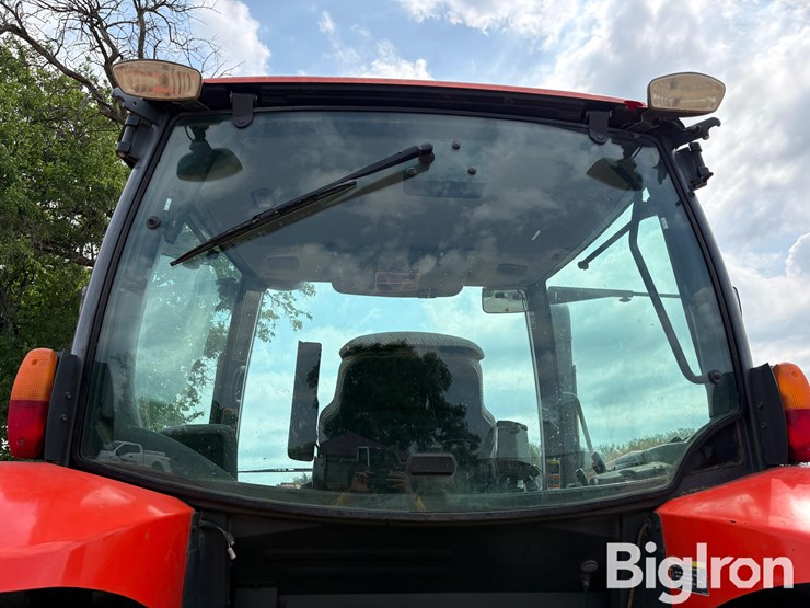 2014-kubota-m135gx-image-12