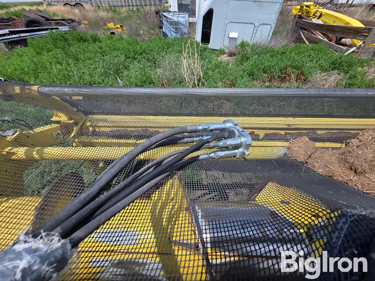 2019-john-deere-659-image-12