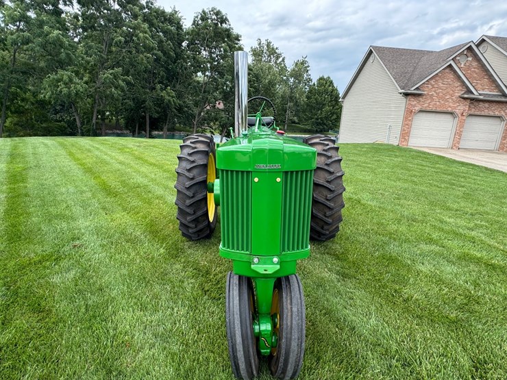 john-deere-70-image-16