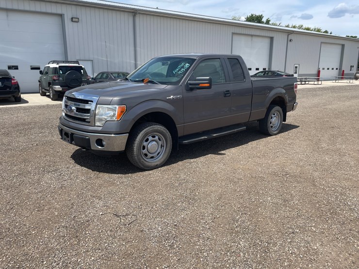 2013-ford-f150-xlt-image-1