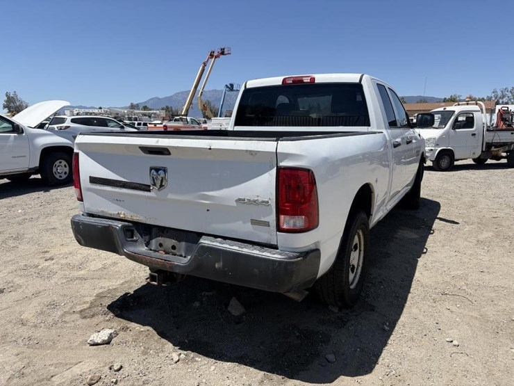 2014-dodge-ram-1500-image-3