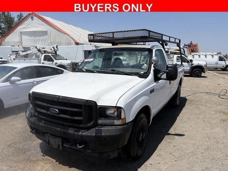 2004-ford-f250-image-1