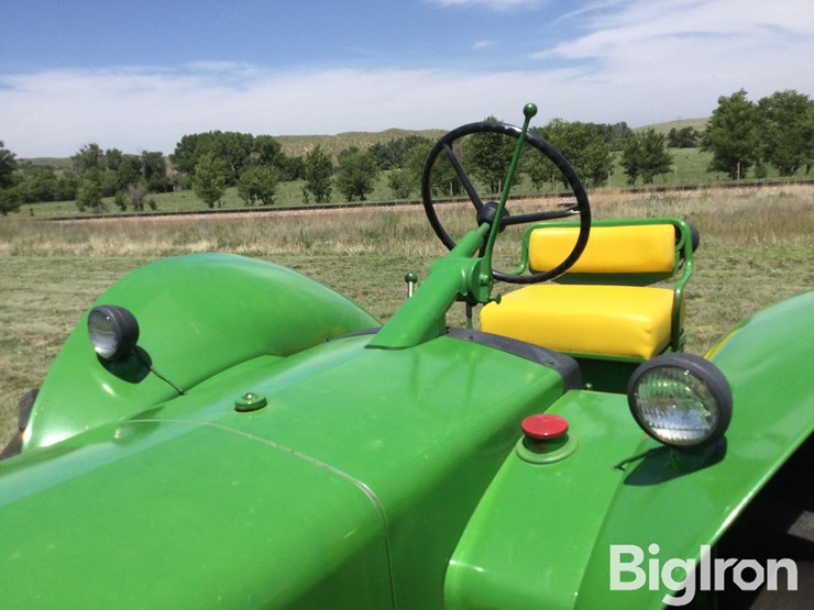 1959-john-deere-830-image-17