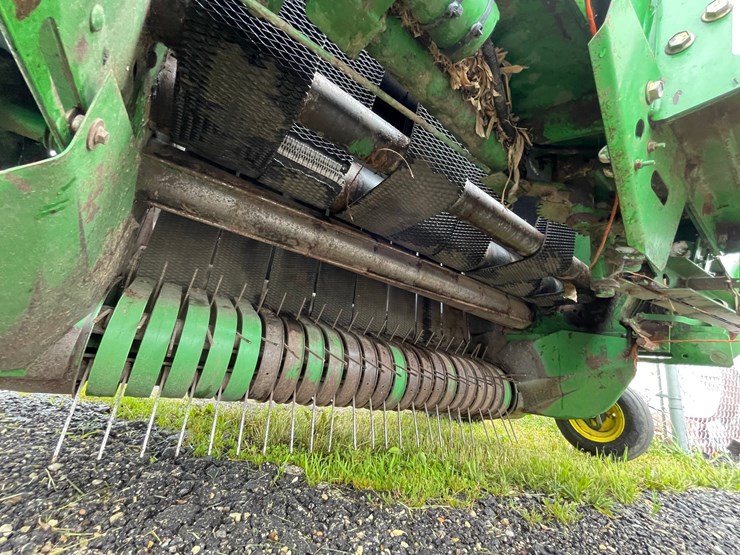 john-deere-566-image-11