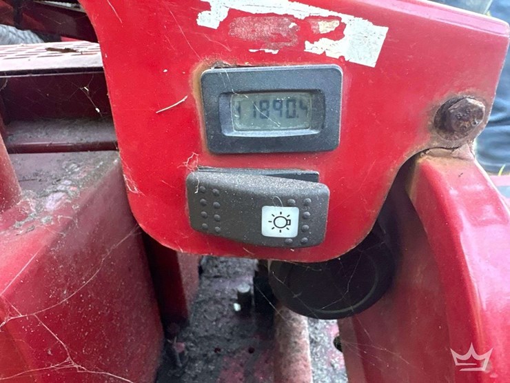2014-toro-greenspro-1240-turf-roller-image-8