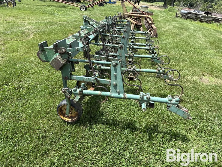 john-deere-6-image-8