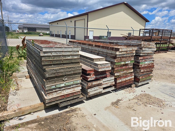 8'-concrete-wall-forms-image-5