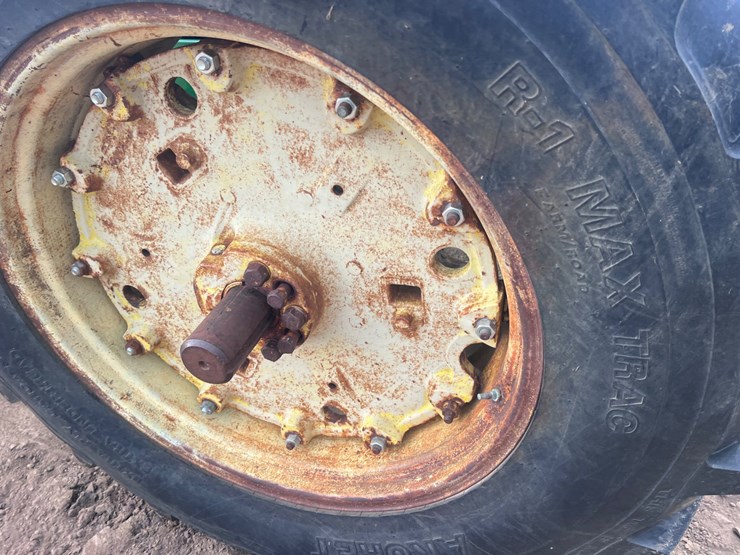 john-deere-4020-image-26