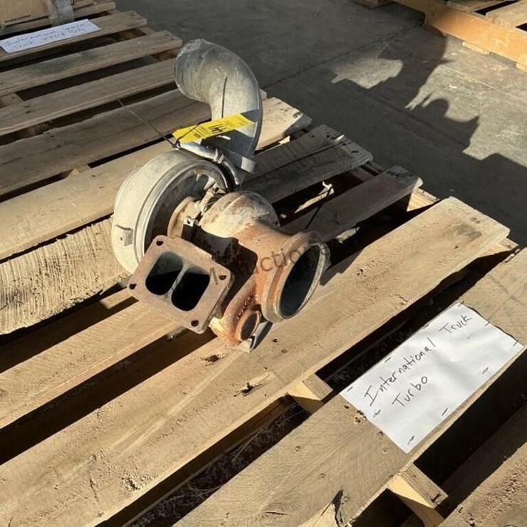 INTERNATIONAL TRUCK TURBO