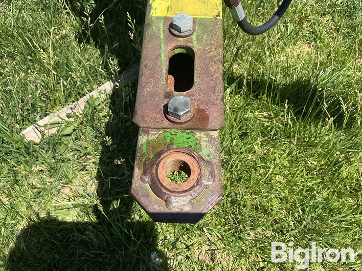 john-deere-450-image-9
