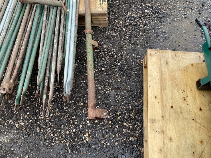 #2837-•-(2)-pallets-of-scaffolding-image-15