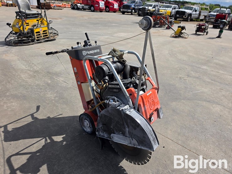 husqvarna-fs520-image-3