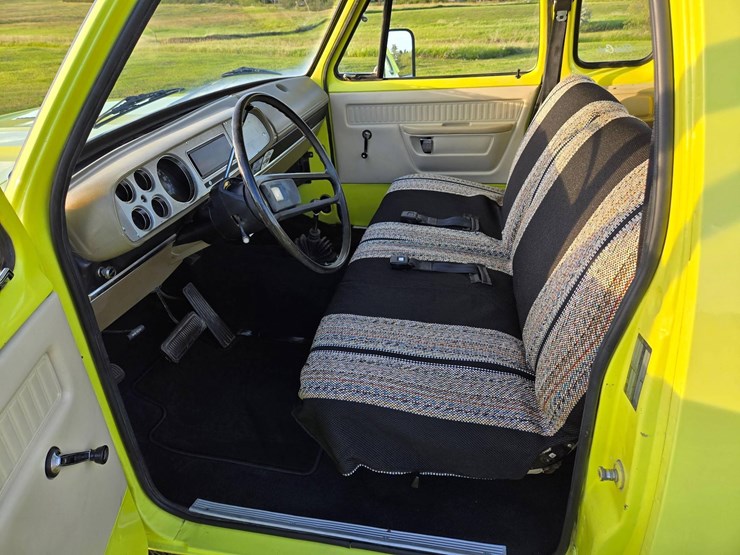 1977-dodge-w200-image-10