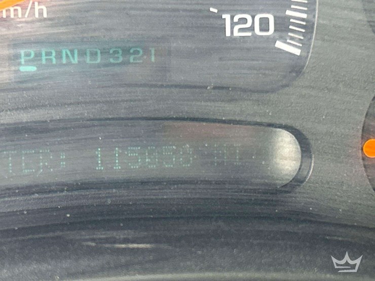 2004-chevrolet-silverado-3500-image-15