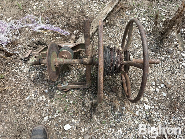 wire-jenny-image-9