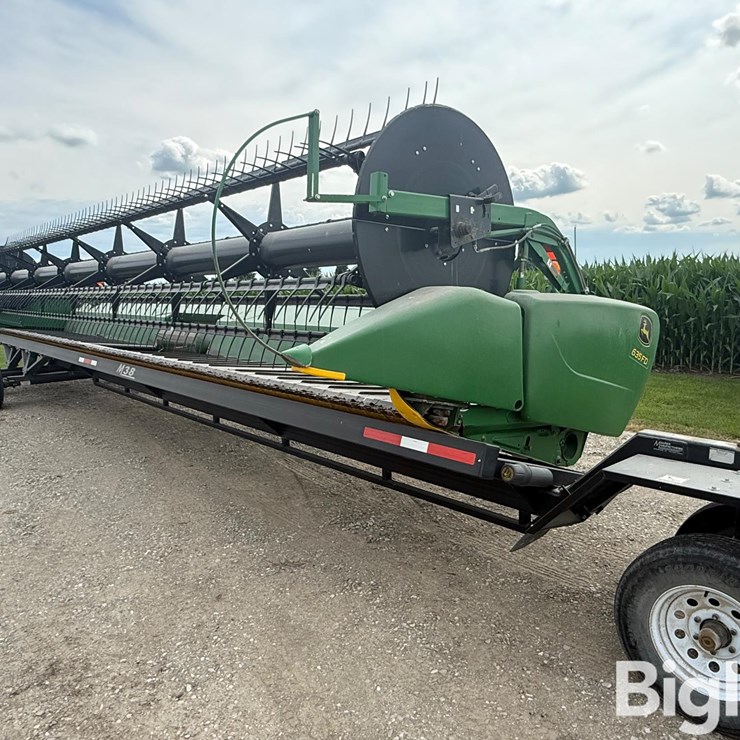 2013 JOHN DEERE 635FD