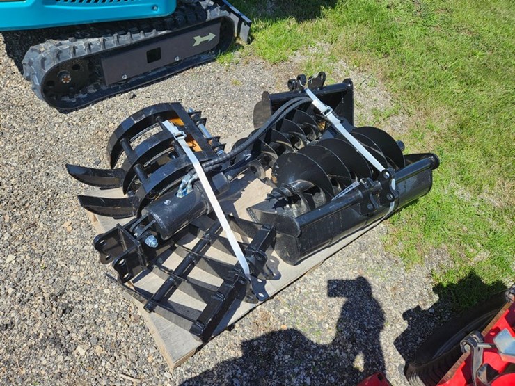 #320-•-2026-agt-12ex-ata-mini-excavator-attachement-set-image-3