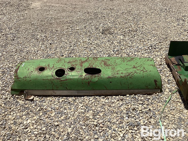 john-deere-4430-image-8