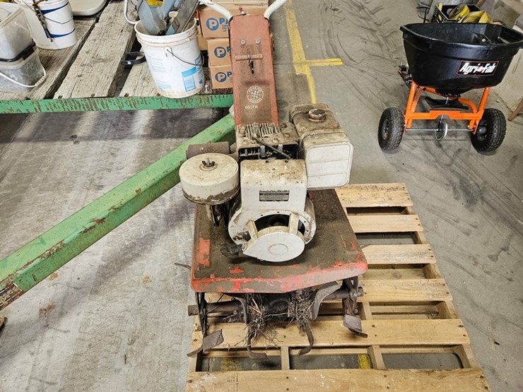 #115-•-self-propelled-roto-tiller-image-6