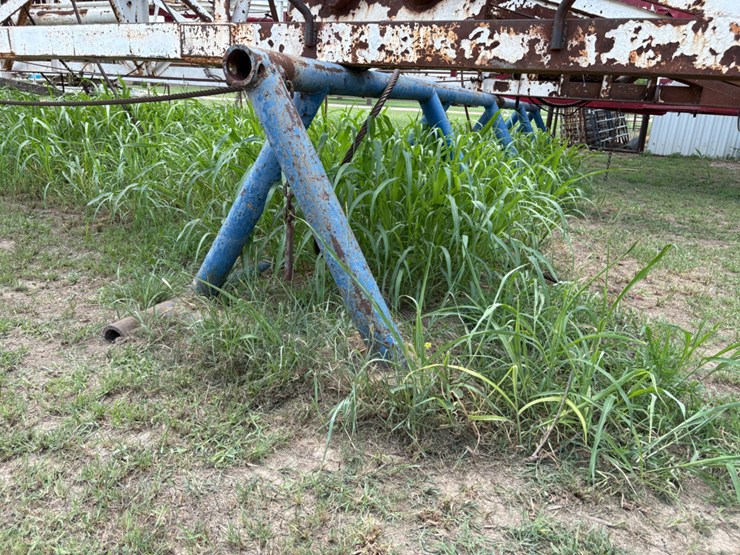 (2x$)-28’-x-40”-triangle-pipe-racks-image-2