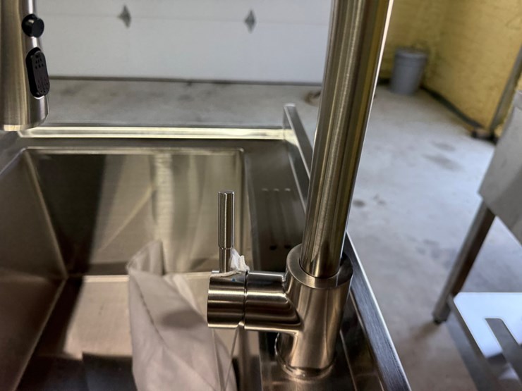 #49817-•-unused-trinity-36"-stainless-steel-sink-image-12