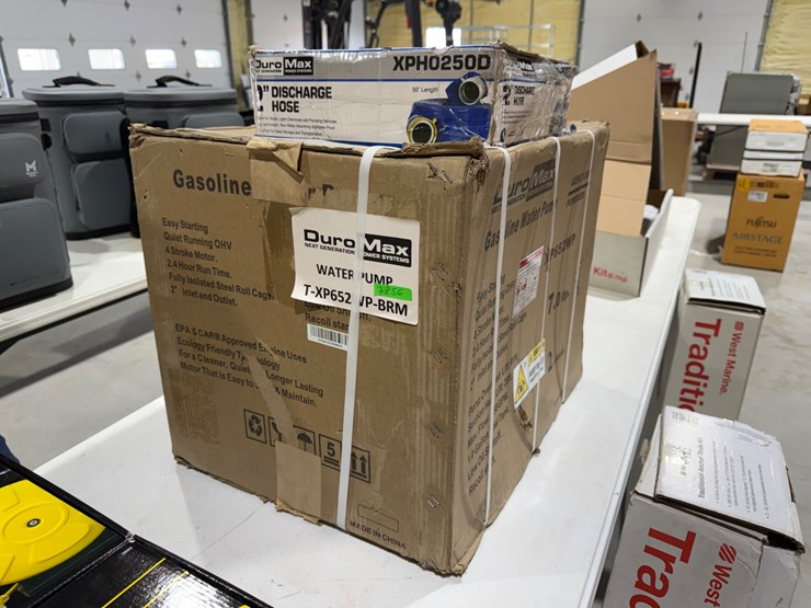 #49798-•-unused-duro-max-2"-7hp-gasoline-water-pump-image-1