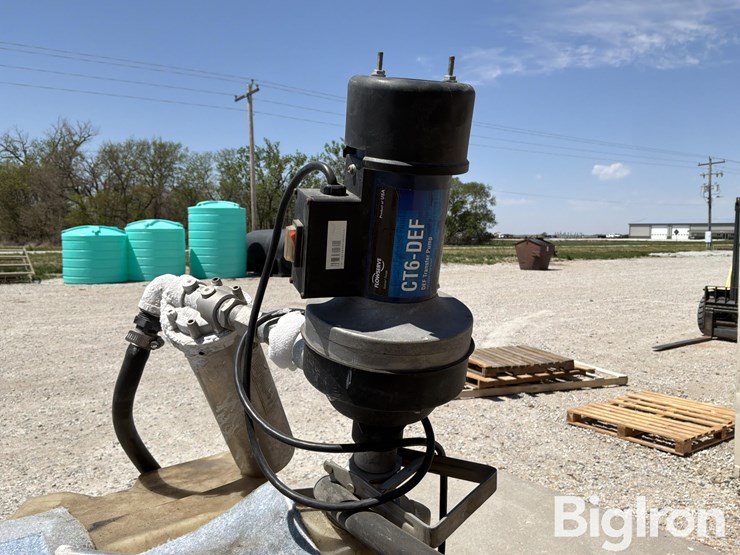 diesel-exhaust-fluid-pump-&-bulk-tank-image-9
