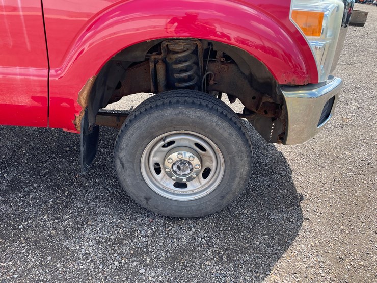 2012-ford-f350-xl-image-25