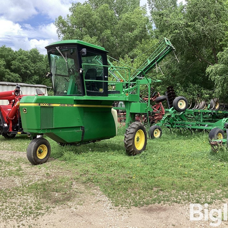 1984 JOHN DEERE 6000