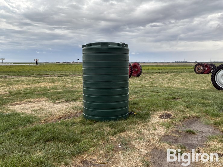 enduraplas-1100-gal-flat-bottom-tank-image-4