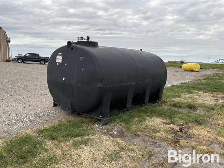 enduraplas-3200-gal-tank-image-1