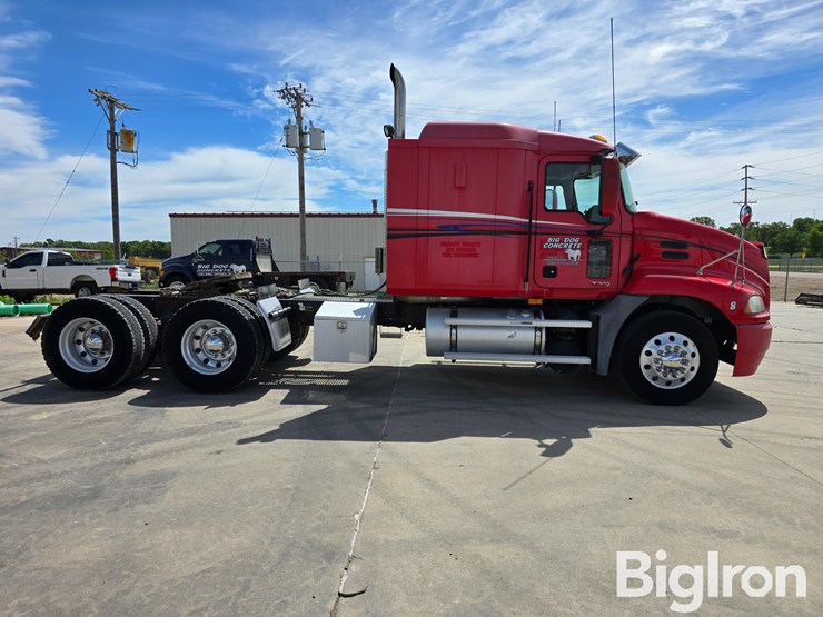 2007-mack-cxn613-vision-t/a-truck-tractor-image-4