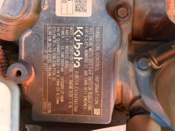 2022-kubota-svl65-2-image-27