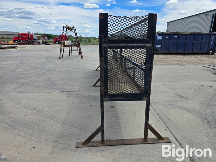 expanded-metal-storage-rack-image-4