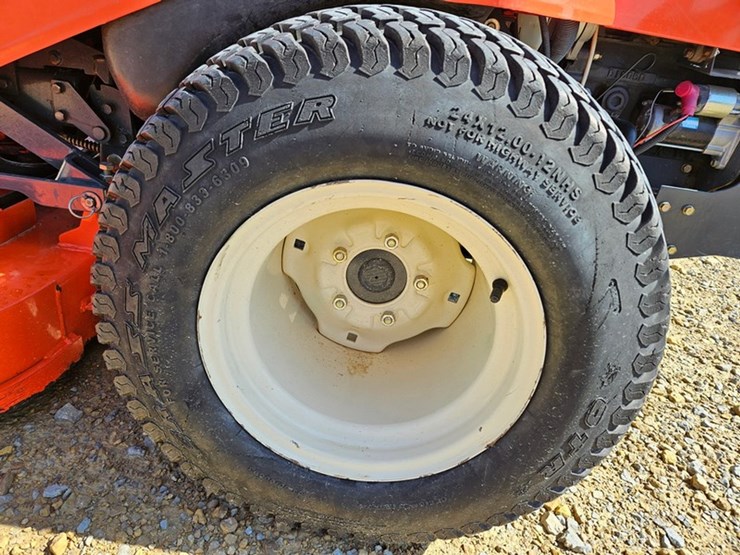 kubota-zd25-image-16