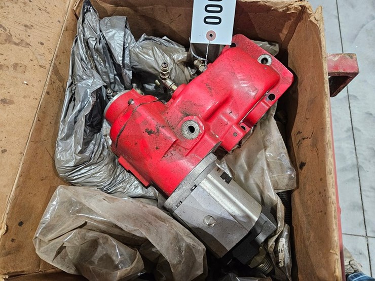 #40-•-chelsea-remote-solenoid-power-take-off-image-3