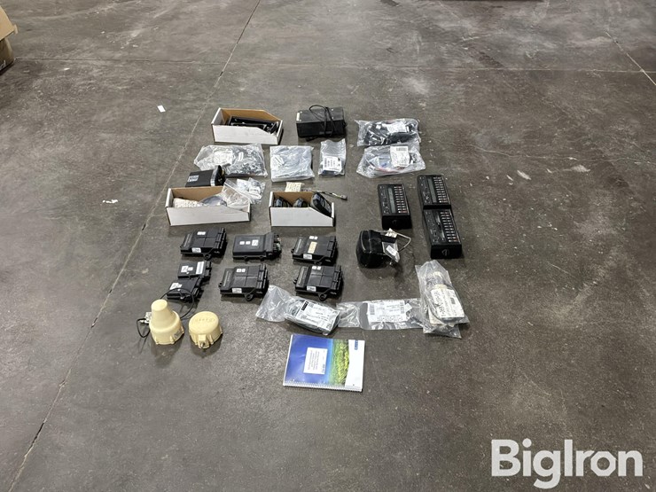 raven-460-controllers-and-harnessing-image-4