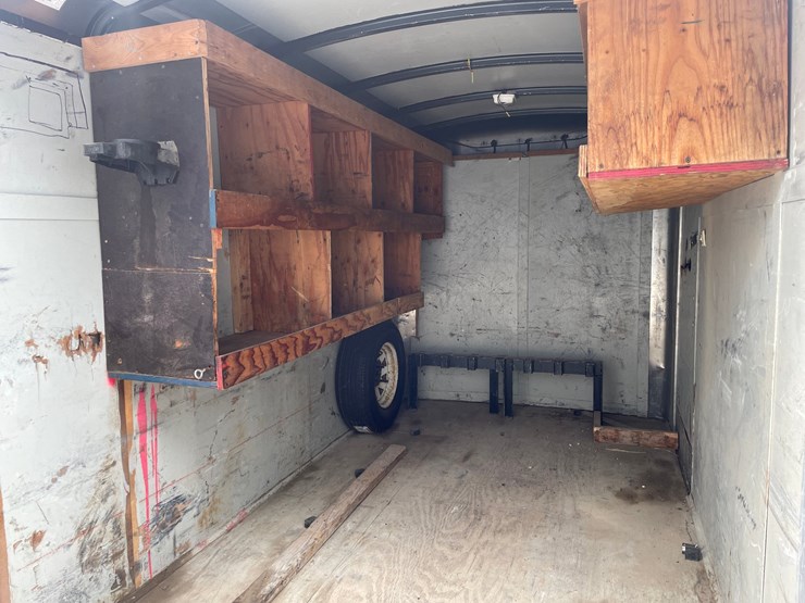#2865-•-2004-haulmark-enclosed-trailer-image-13