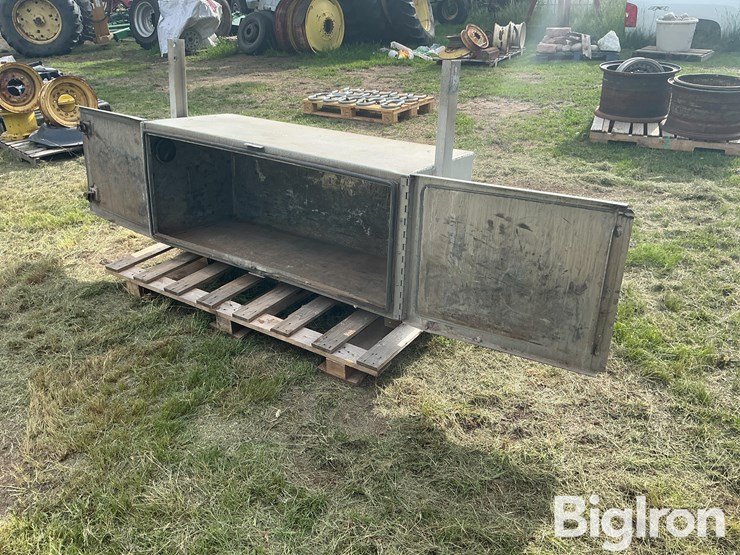 homemade-toolbox-image-1