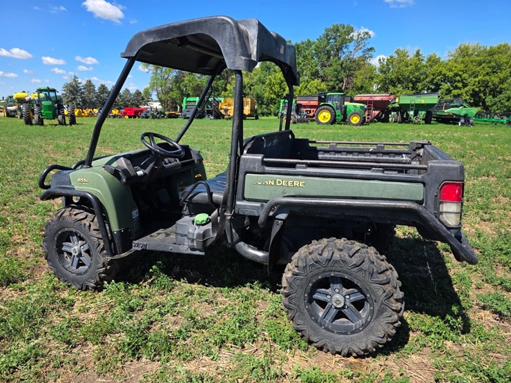 john-deere-gator-image-8